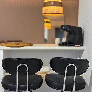 https://le-bluet-entierement-equipe-tout-confort.midi-pyreneeshotels.com